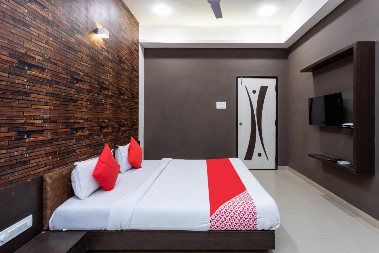 Oyo 75956 Hotel Grand Rourkela Eksteriør bilde