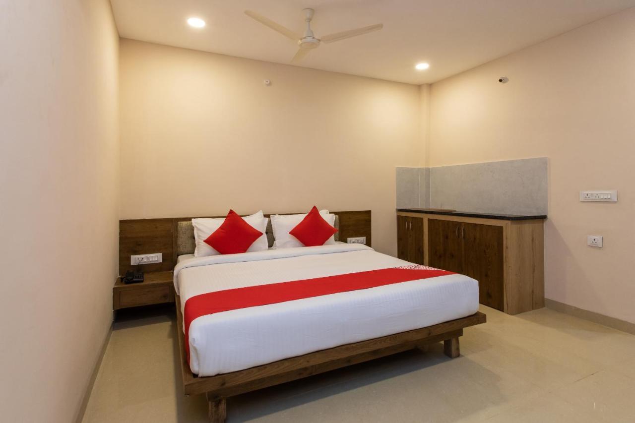 Oyo 75956 Hotel Grand Rourkela Eksteriør bilde